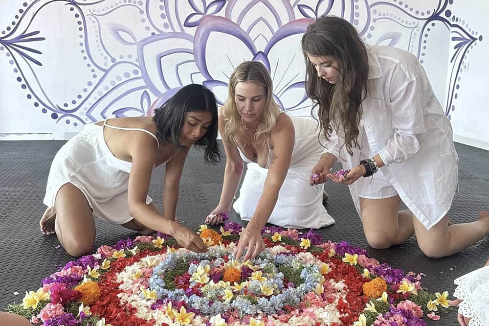 6 Day 50-Hour Aerial Yoga Teacher Training in Uluwatu, Bali 4