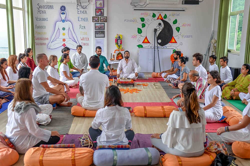 28 Day 300 Hour Traditional or Kundalini YTTC, Rishikesh, India 7