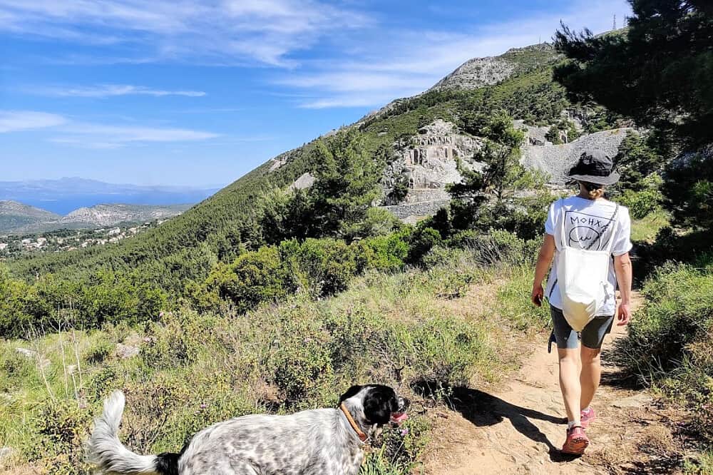 7 Day Luxury Hiking and Yoga Retreat by the Sea in Greece 3