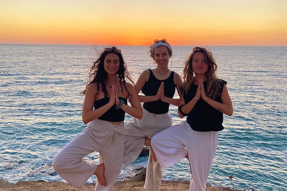 6 Day Flow Into 2026 - A New Year Retreat in Spain 8