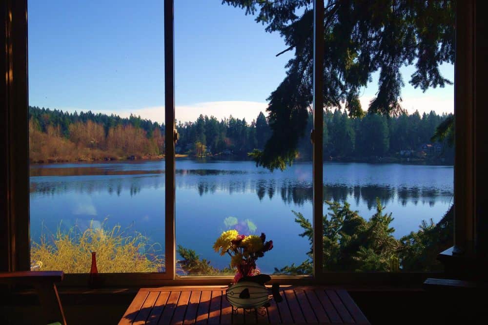 4 Day Cottage Lake B&B Silent Retreat, Washington US 2