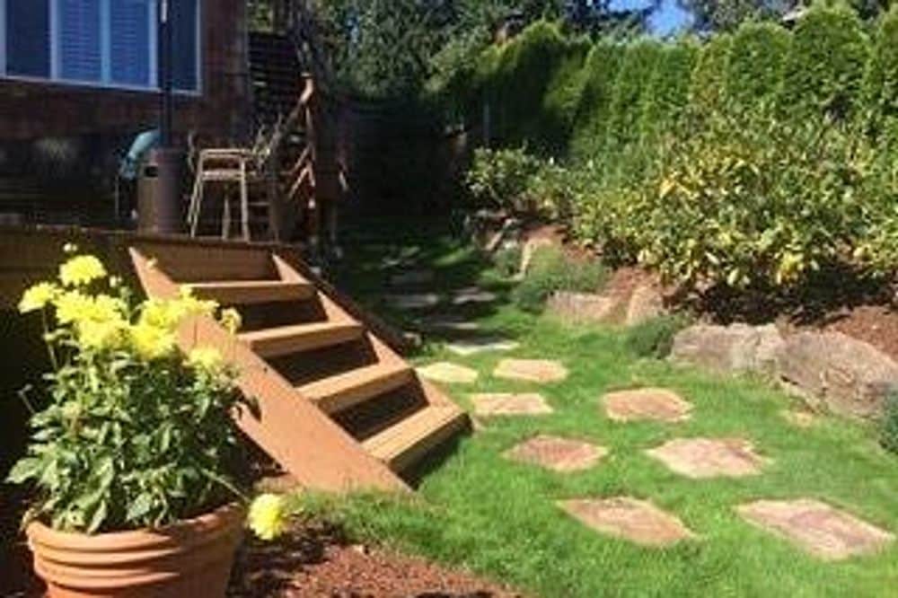 4 Day Cottage Lake B&B Silent Retreat, Washington US 8