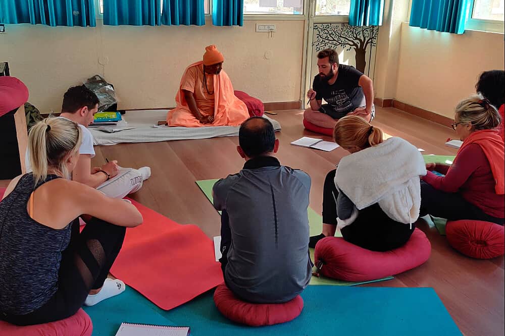 7 Day Meditation Retreat in Rishikesh, India 8