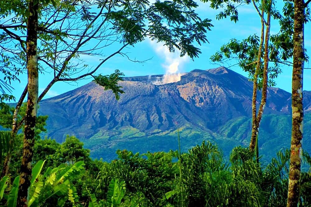 5 Day Volcano Hot Springs Eco-Resort Retreat in Costa Rica 6
