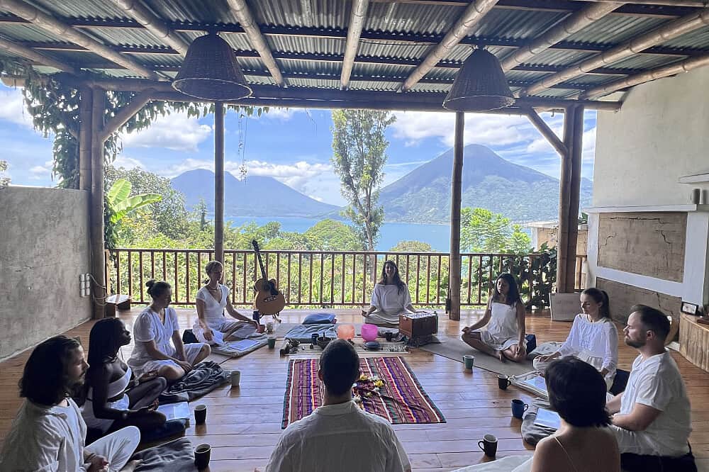 23 Day 200 HR Shamana Yoga TTC at Lake Atitlan, Guatemala 1