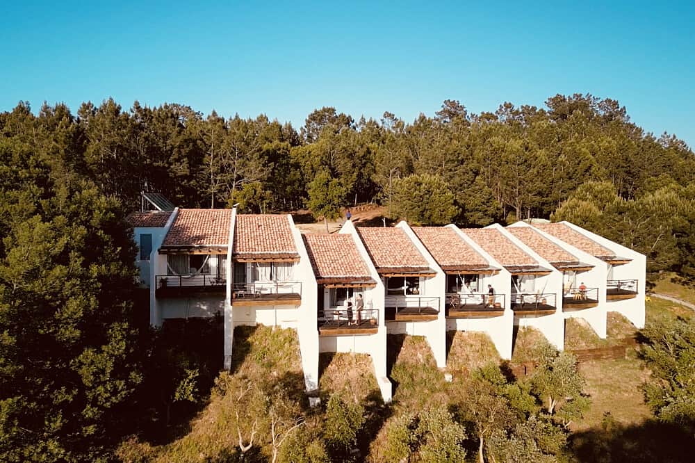 5 Day 'Not So Serious" Yoga & Wine Retreat in Alentejo, Portugal 5