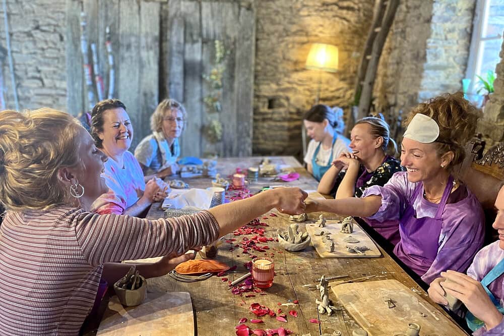 5 Day Women's Art and Soul Retreat, France 8