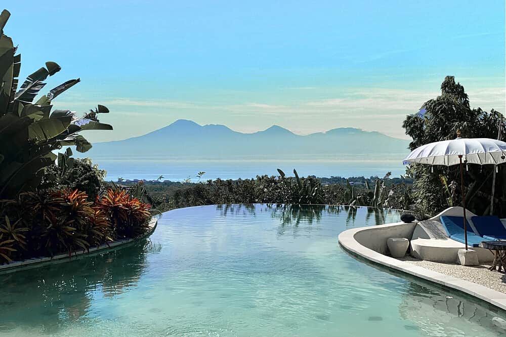 14 Day 300 HR Yoga TTC at Oceanview Resort, Bingin Beach, Bali 2