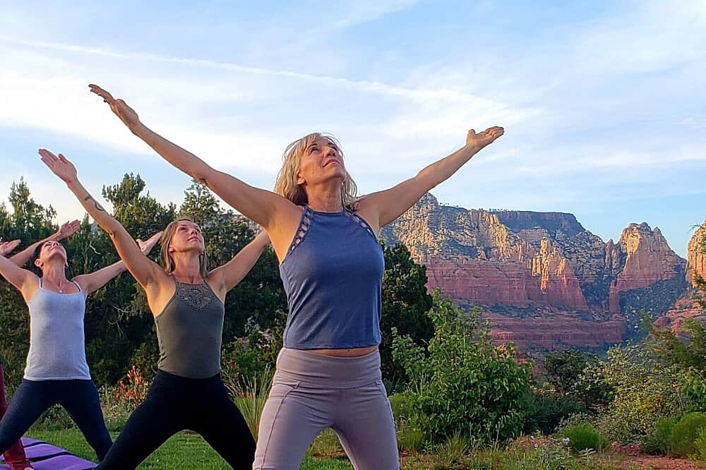 3 Day Accessing the Divine Feminine Women's Retreat in Sedona, US 2