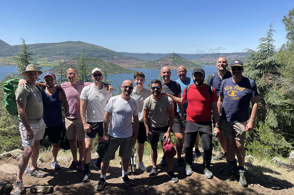 6 Day Gay 'Hike & Dip' Retreat at Cinq & Sept in South France 5