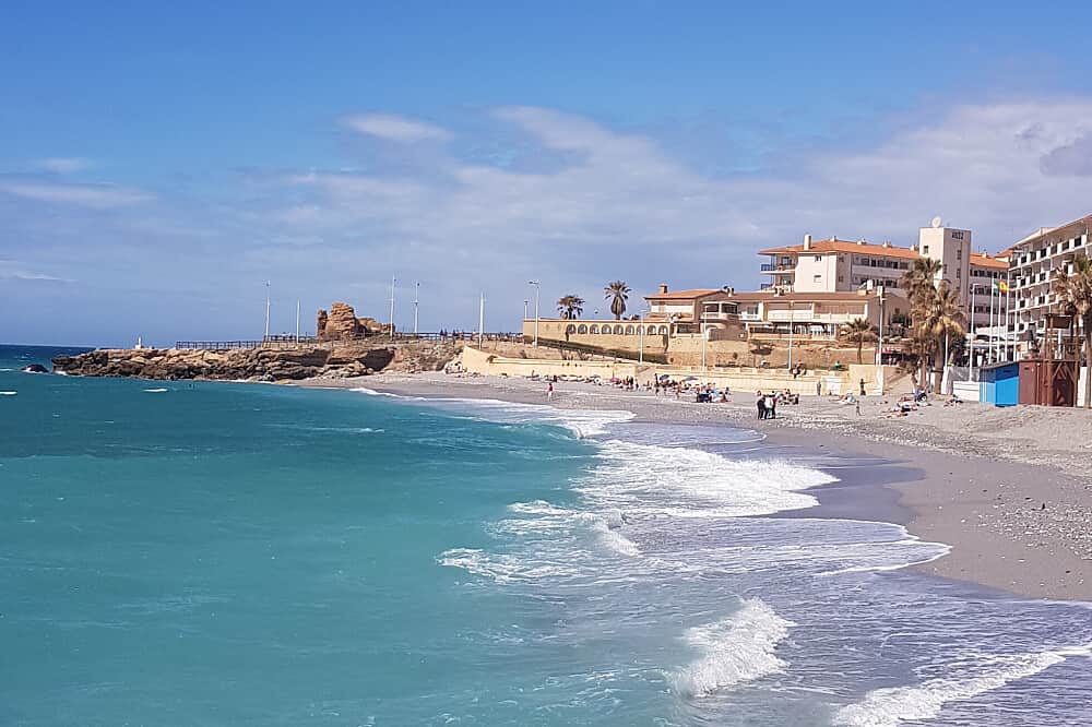 4 Day Recharging Yoga and Diving Retreat in Costa Tropical, Spain 5