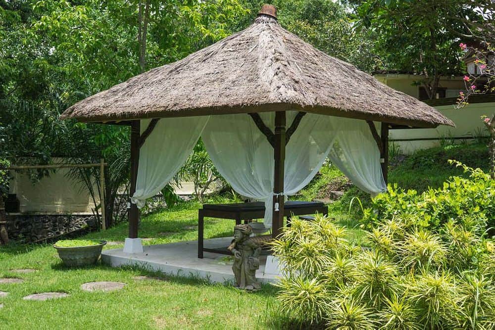 8 Day Aerial Yoga & Surf Retreat at Mondo Village, Bali 6