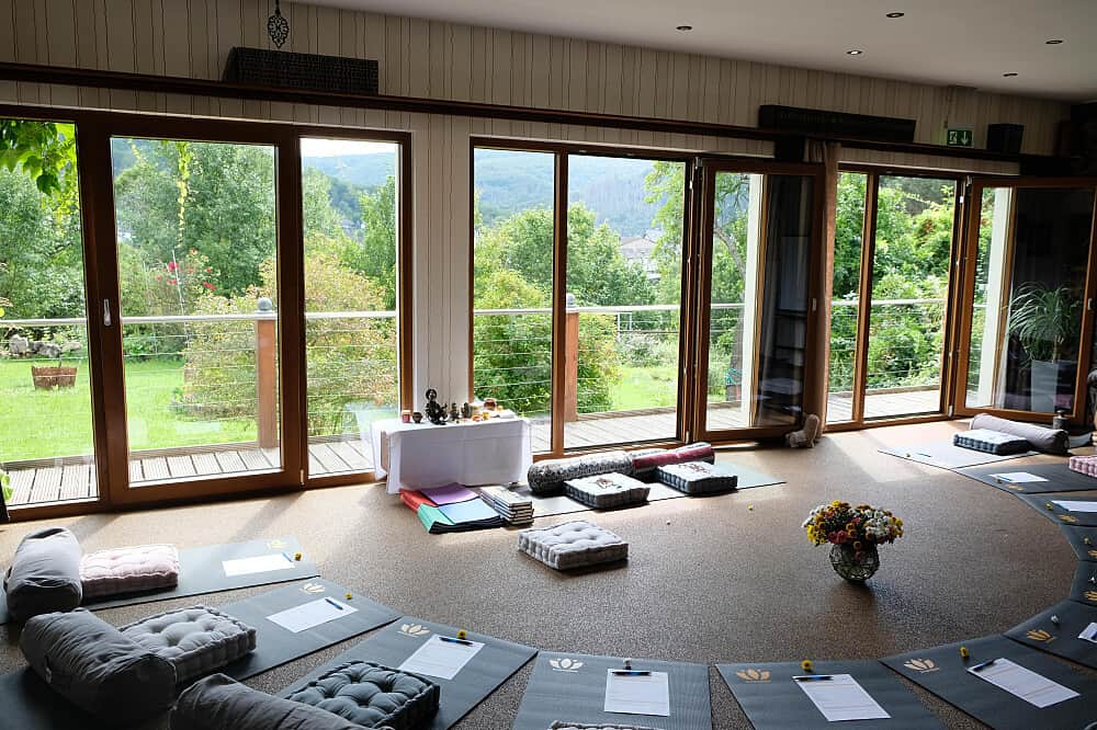 6 Day 50 Hour Yoga Nidra Training in Heimbach, Germany 5