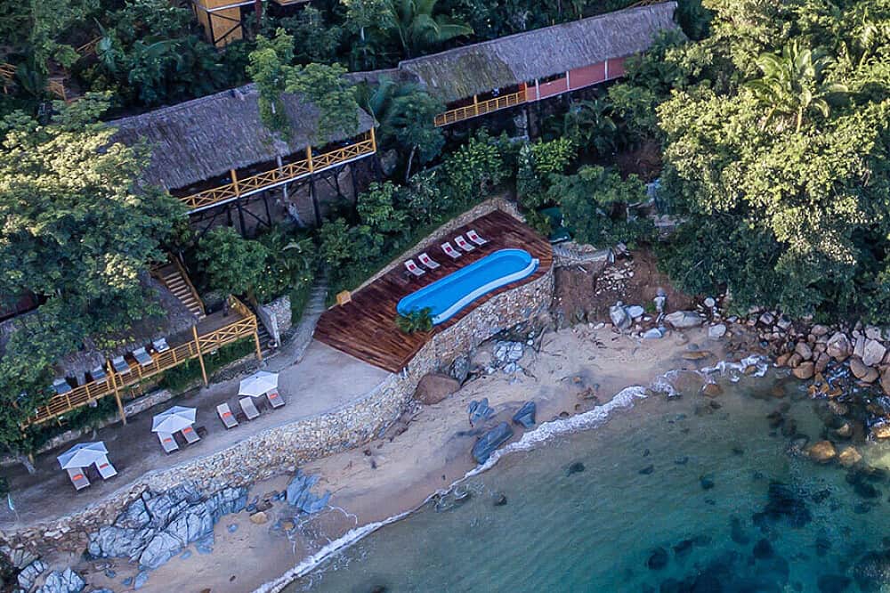 6 Day Women's SUP & Yoga Adventure Retreat in Jalisco, Mexico 8