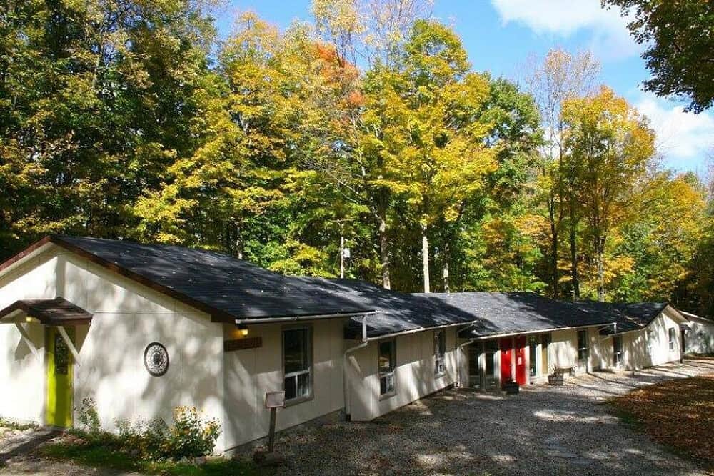 4 Day Wellness Retreat in Hockley Valley, ON, Canada 6