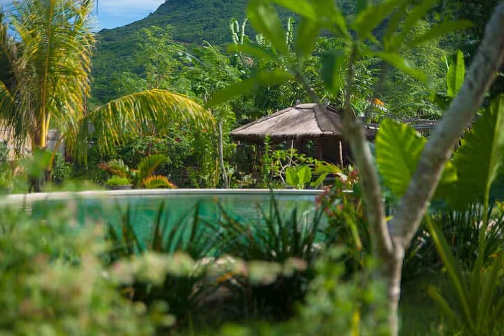 11 Day Abode Natural Therapy Training & Healing YTT, Indonesia 1