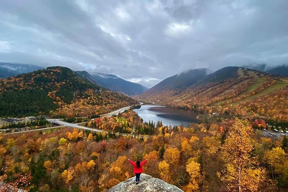 3 Day PEAK Fall Foliage Retreat in White Mountains, NH, USA 6