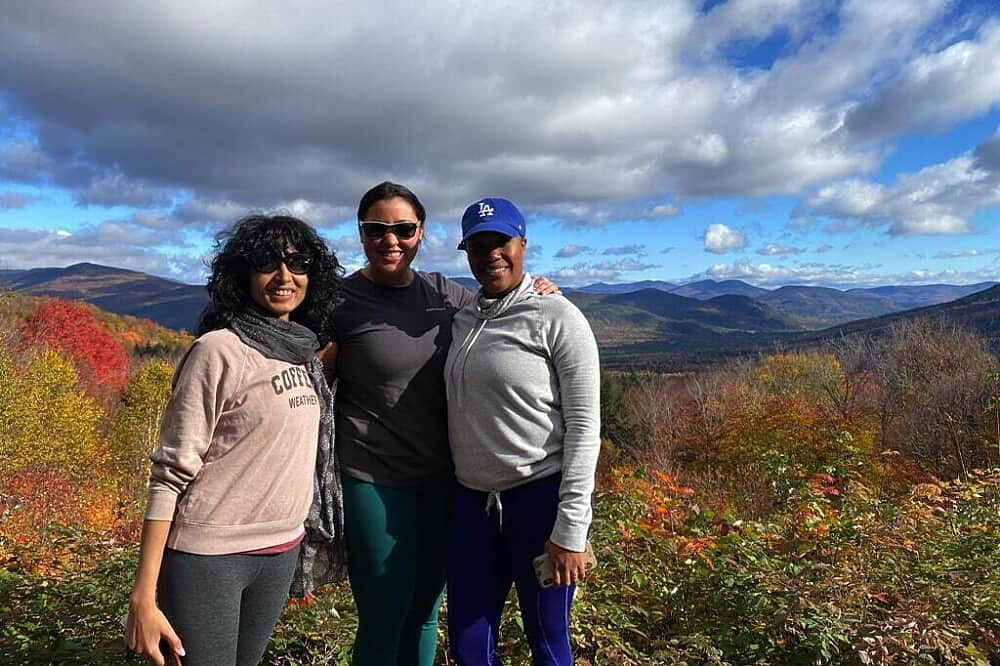 3 Day PEAK Fall Foliage Retreat in White Mountains, NH, USA 5