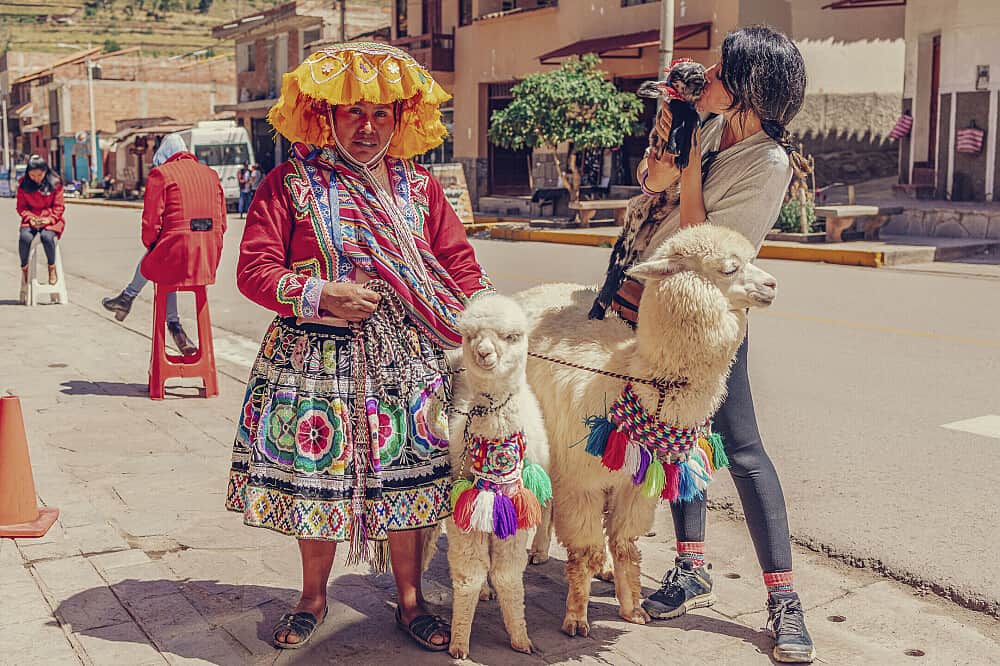 2 Day Alpaca Yoga Retreat and Llama Farm Experience in Peru 3