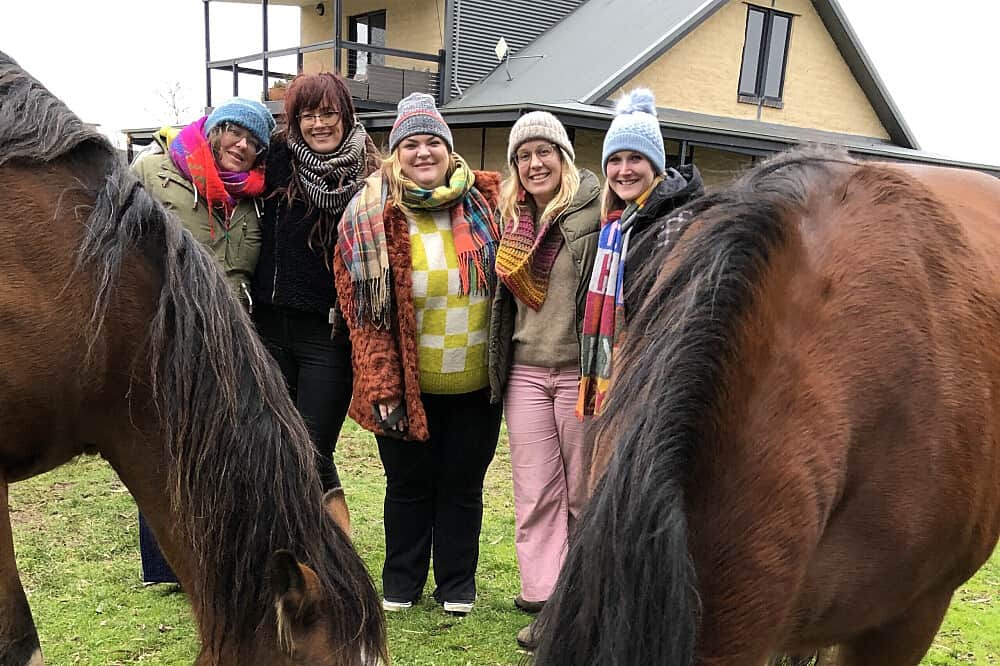 5 Day Healing w/ Horses & Wellness Retreat in Victoria, Australia 3