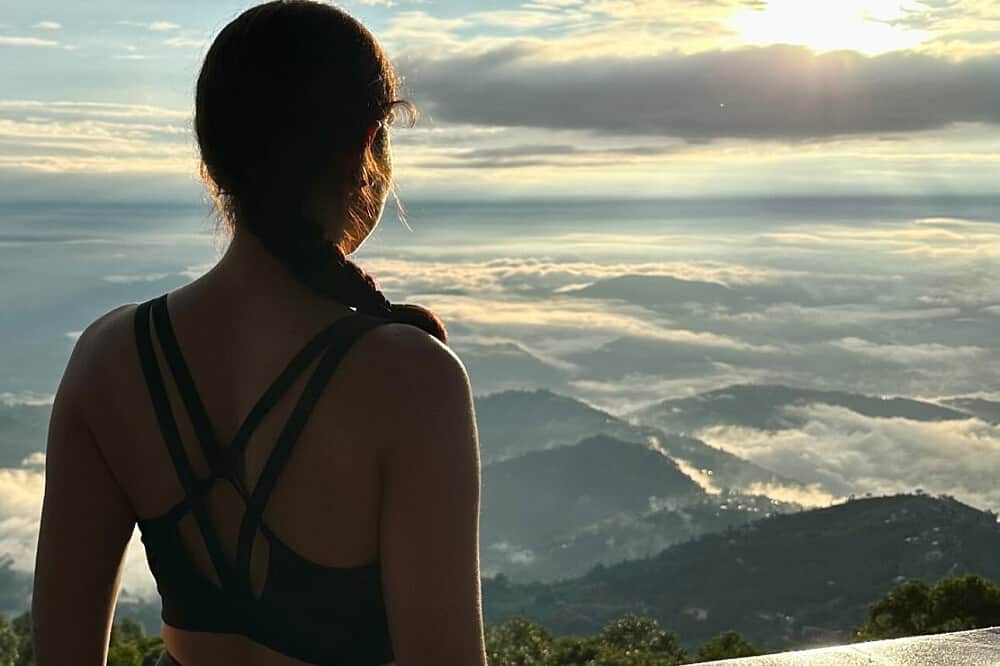 7 Day Healing & Magical Hiking Yoga Retreat on the Valley Rim 2