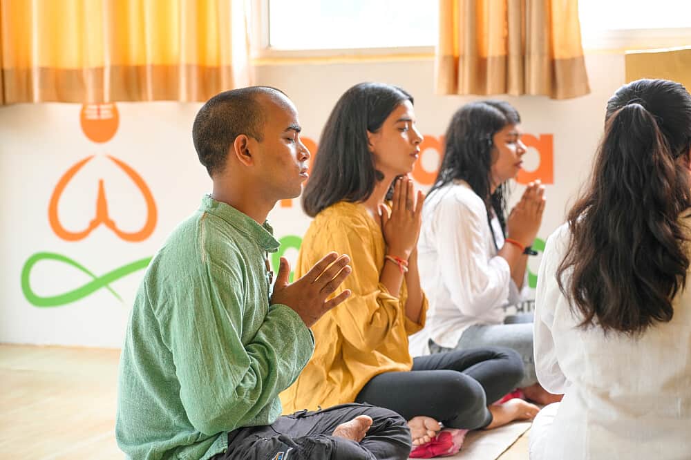 15 Day Yoga & Wellness Detox Retreat in Rishikesh, India 2