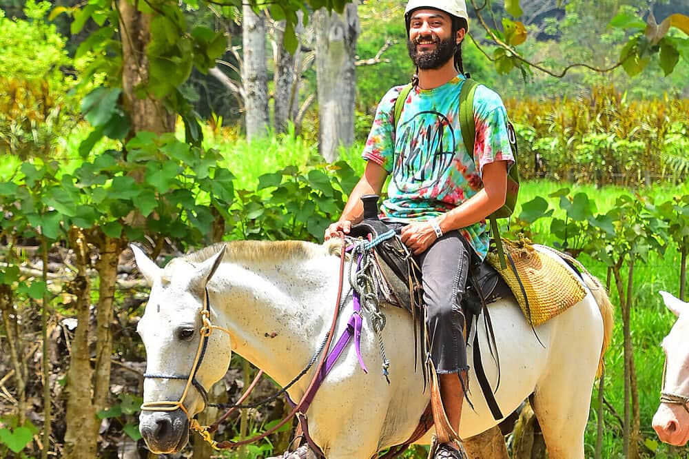 8 Day Sol y Luna Yoga Retreat in Playa Hermosa, Costa Rica 3