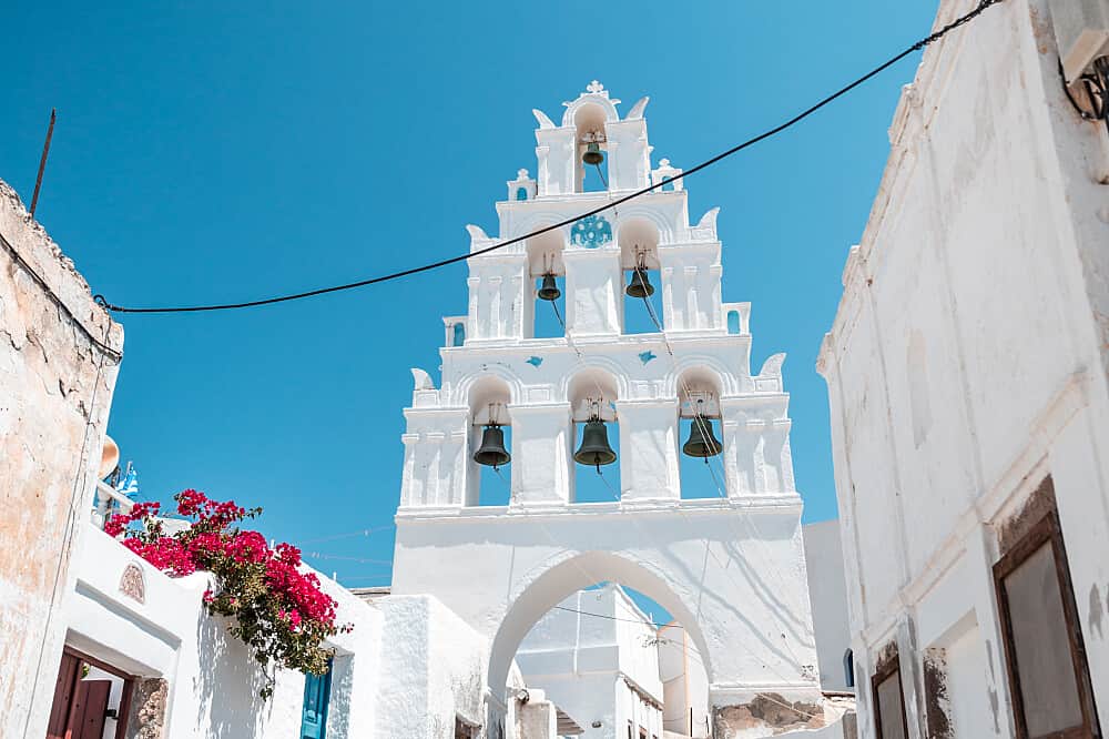 5 Day Yoga Retreat on Magical Santorini, Greece 3