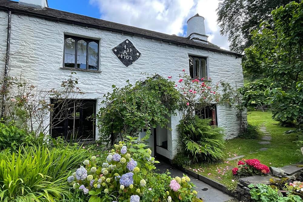 3 Day Yoga, Walking & Mindfulness Retreat, Nab Cottage, Rydal, UK 1