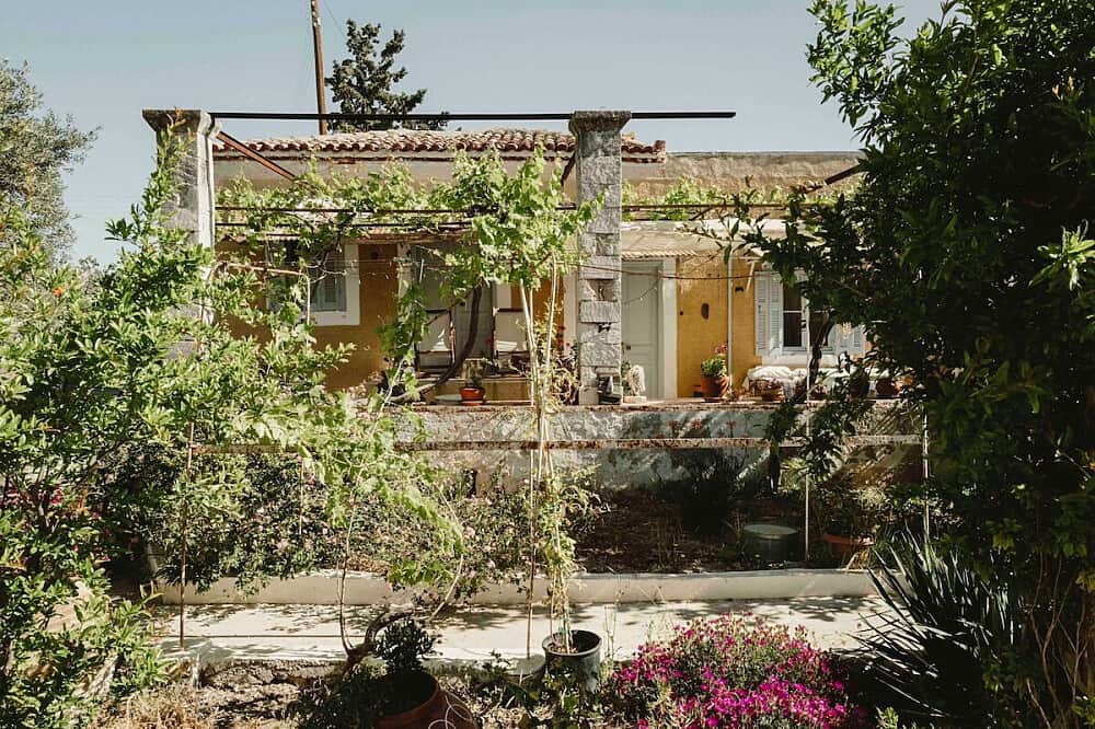 8 Day Creative Flow Exploring Ceramics on Aegina Island, Greece 3