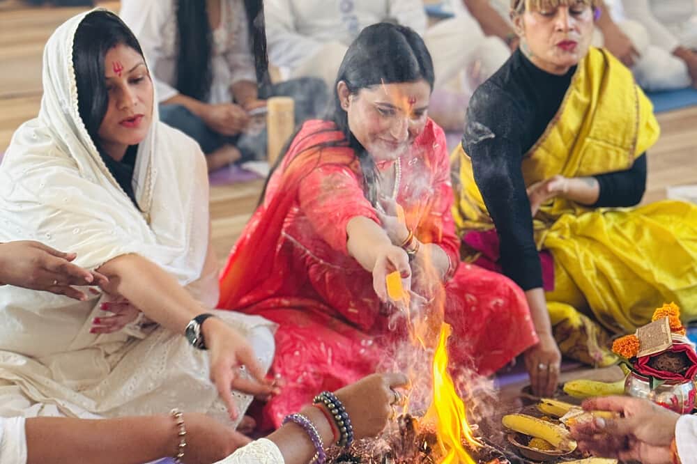 24 Day 200 HR Multi-Style Yoga Teacher Training, Rishikesh, India 4