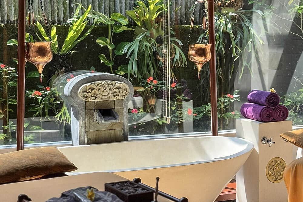 7 Day Reset, Radiate & Rise: Luxury Healing Retreat in Bali 8