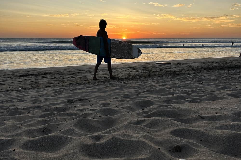 6 Day Find Your Flow Writing & Yoga, Women's Retreat, Costa Rica 6