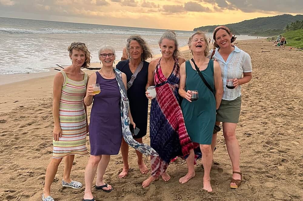 6 Day Find Your Flow Writing & Yoga, Women's Retreat, Costa Rica 7