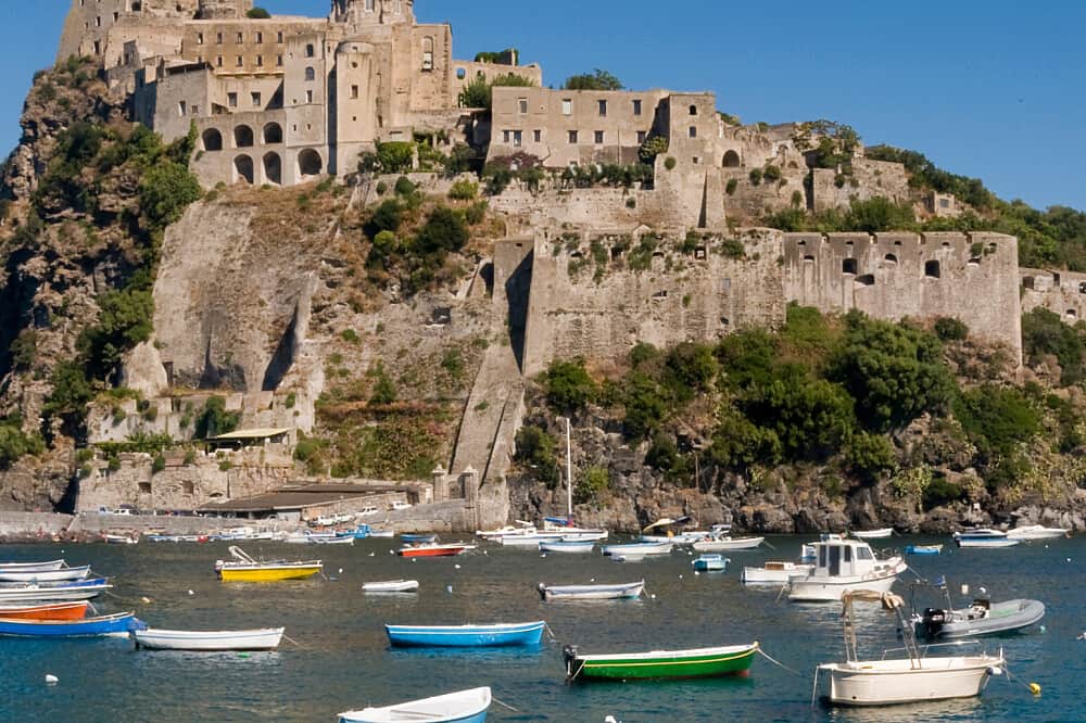 4 Day Pilates & Yoga Wellness Retreat in Ischia, Italy 5