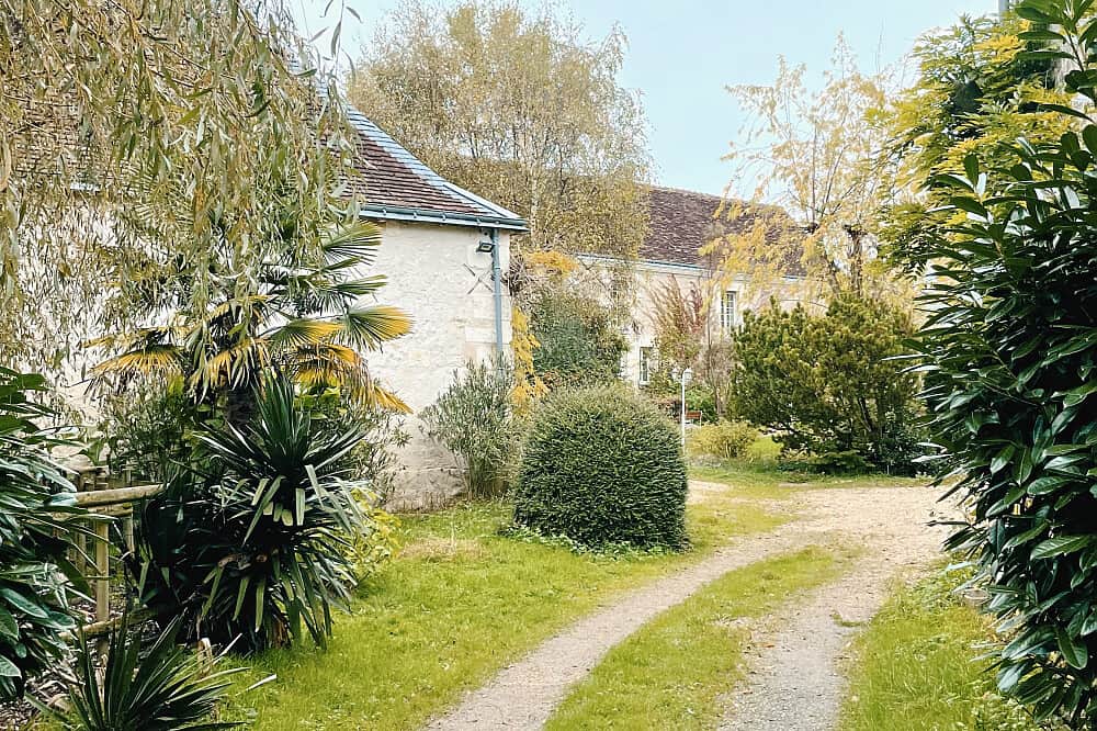 7 Day Yoga, Hiking & Fasting Retreat in France 3