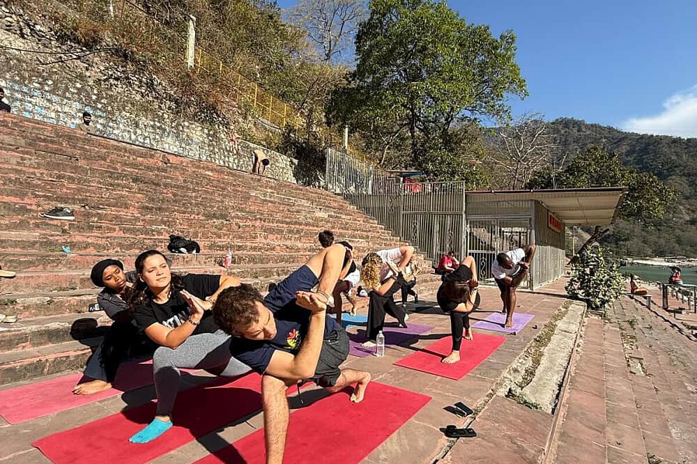 4 Day Soulful Yoga & Meditation Retreat in Rishikesh, India 7