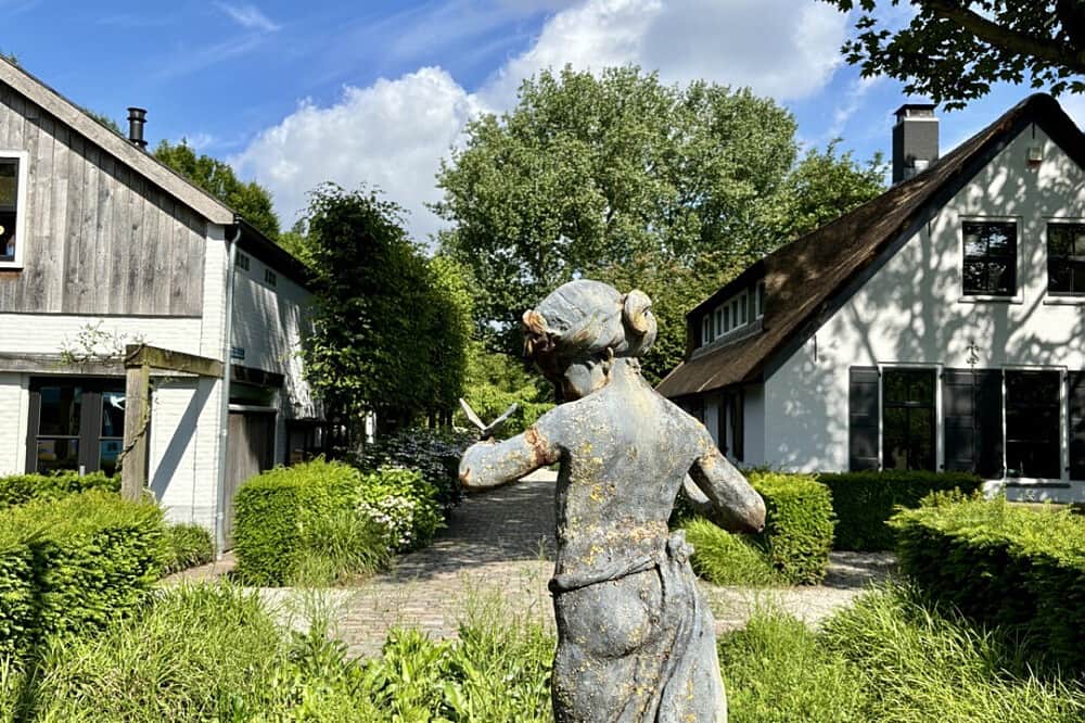 3 Day Private Psilocybin Retreat For Couples, Netherlands 4