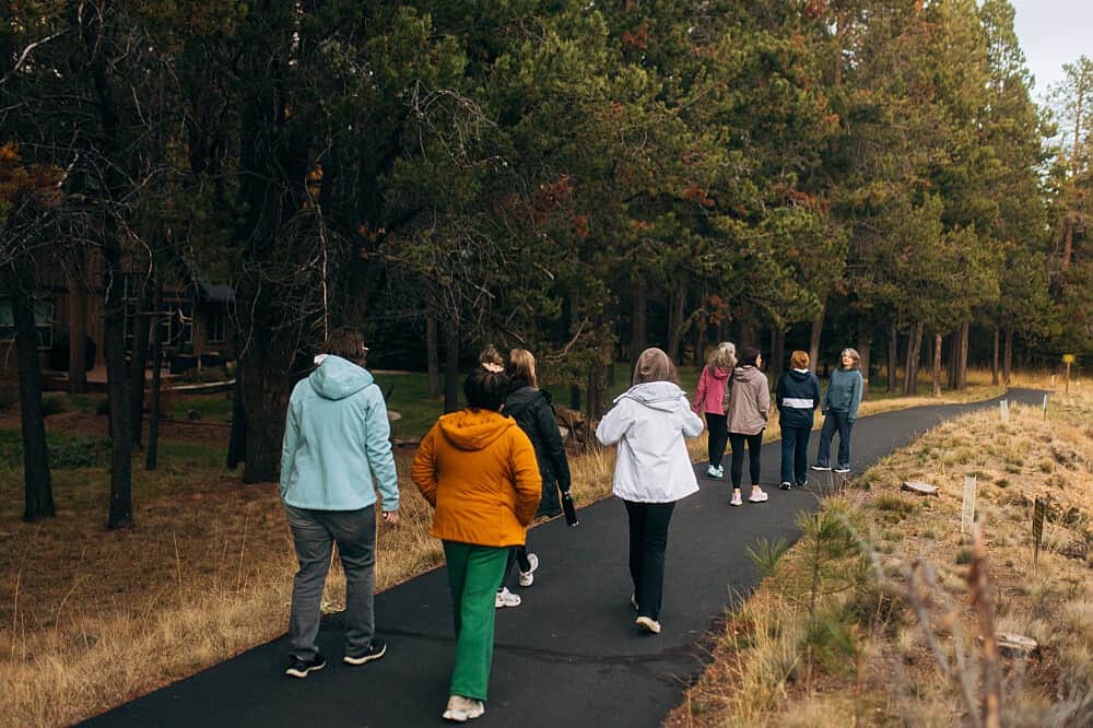 5 Day Inner Glow Retreat Yoga, Hiking & Healing in Oregon, USA 7