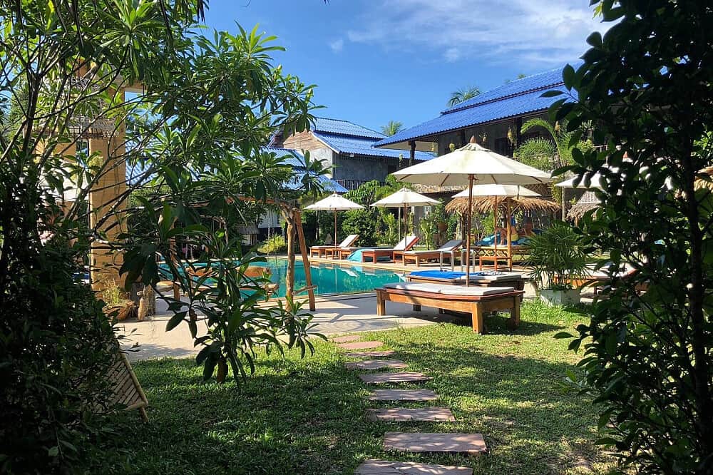 11 Day 100 Hour Yoga Teacher Training in , Bali. Indonesia 6