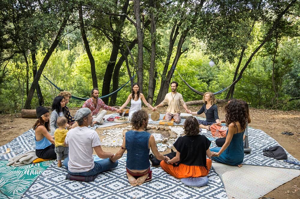 6 Day Voice & Soul Expansion - Sing,Play & Heal in France 3