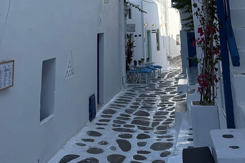 6 Day Barre & Yoga Retreat Escape In Mykonos, Greece 4
