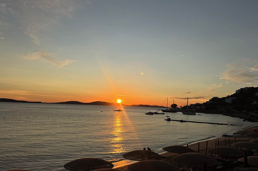 6 Day Barre & Yoga Retreat Escape In Mykonos, Greece 8