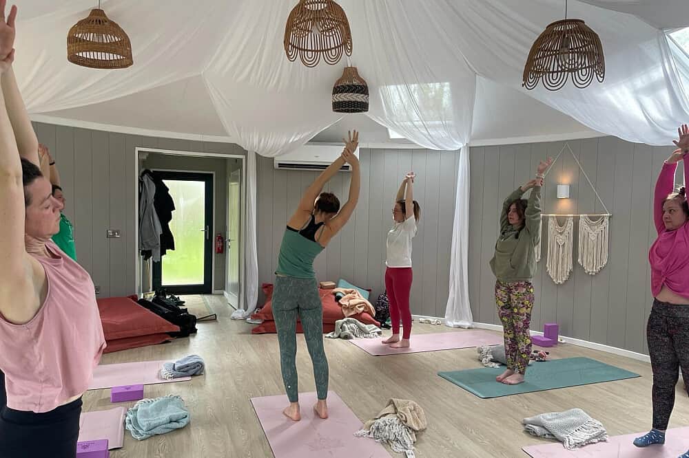 3 Day Advanced Yoga & Wellbeing Retreat in England 5