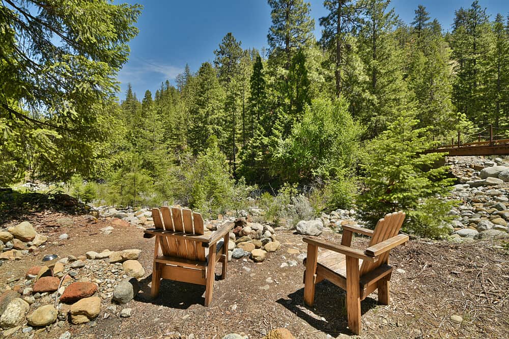 4 Day Solo Digital Detox Retreat in Mount Shasta, California, US 4