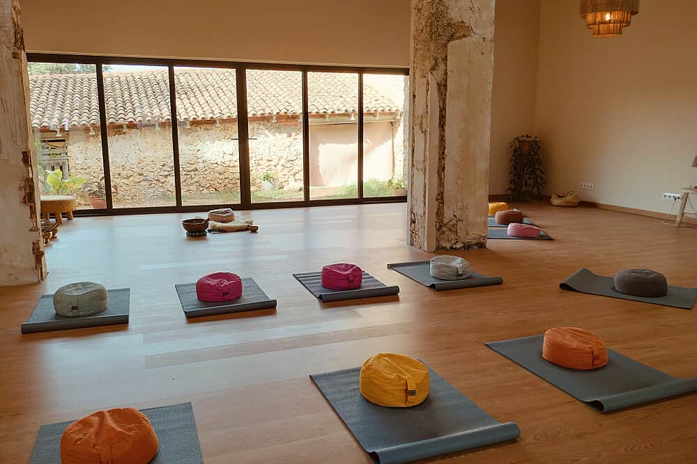 9 Day Vipassana Silent Meditation Retreat in Nature, Spain 2