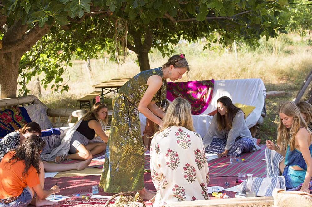 7 Day Discover the Medicine You Are to the World in Spain 2