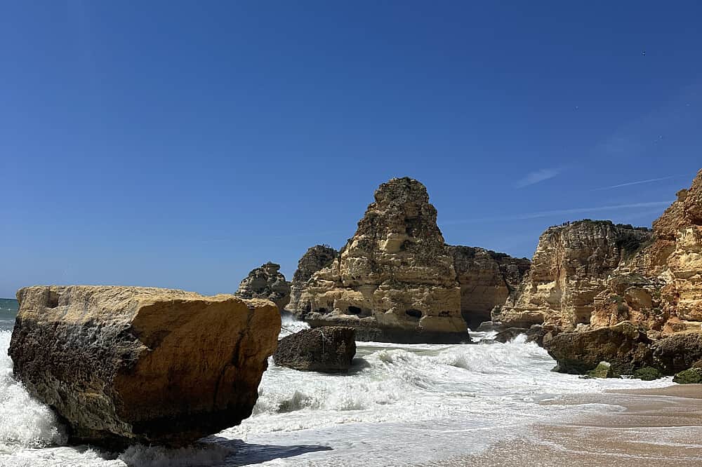 6 Day Immersive Yoga & HIIT Pilates Retreat in Algarve, Portugal 2