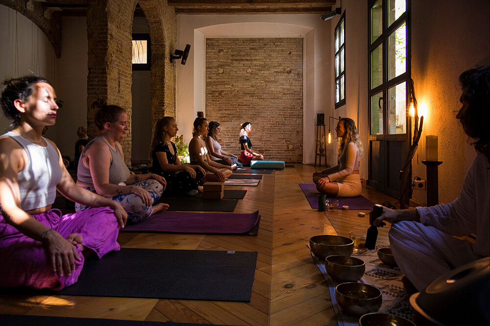 10 Day 100 Hour Abundancia YTTC in Barcelona, Spain 6