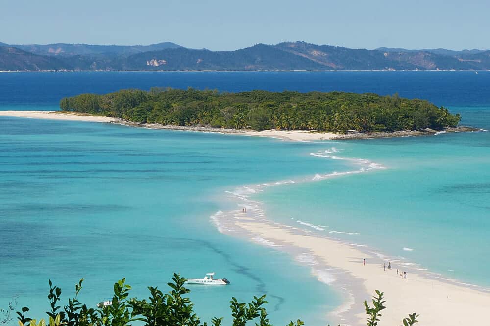 7 Day 'Vango Vango" Women's Retreat in Madagascar 1